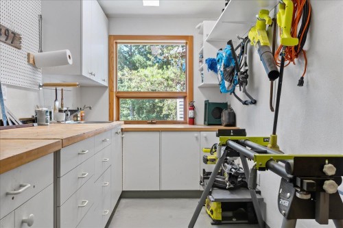 21377 Thacker Mtn Road, Hope, BC - Indoor