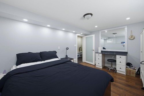 45780 Berkeley Avenue, Chilliwack, BC - Indoor Photo Showing Bedroom