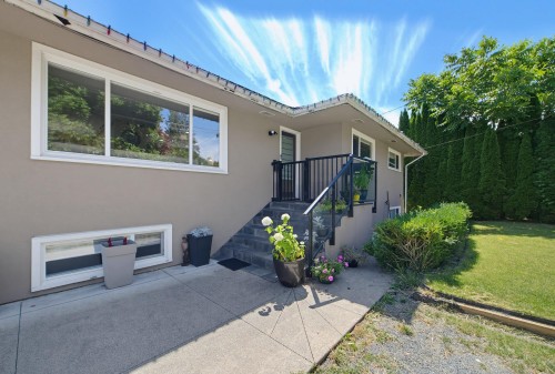 45780 Berkeley Avenue, Chilliwack, BC - Outdoor