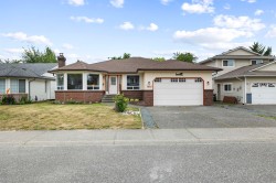 7601 Sapphire Drive  Chilliwack, BC V2R 3A7