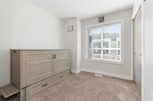 191-46150 Thomas Road, Chilliwack, BC - Indoor Photo Showing Other Room