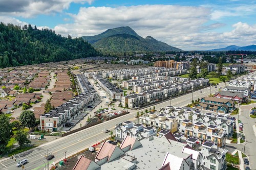 191-46150 Thomas Road, Chilliwack, BC - Outdoor With View