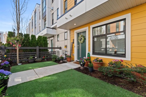 191-46150 Thomas Road, Chilliwack, BC - Outdoor