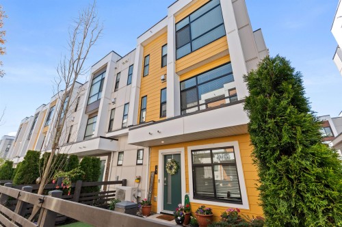 191-46150 Thomas Road, Chilliwack, BC - Outdoor