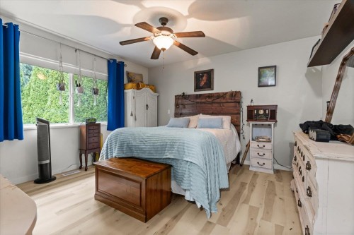 5635 Viewpoint Place, Chilliwack, BC - Indoor Photo Showing Bedroom