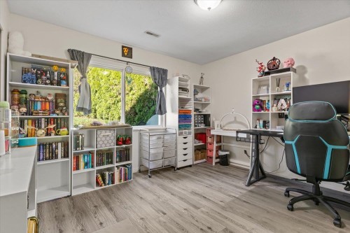 5635 Viewpoint Place, Chilliwack, BC - Indoor Photo Showing Office
