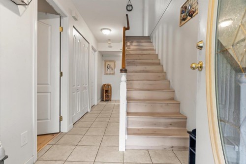5635 Viewpoint Place, Chilliwack, BC - Indoor Photo Showing Other Room