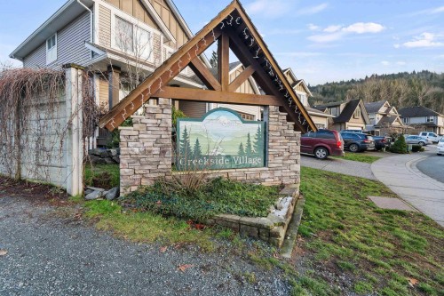8512 Bradshaw Place, Chilliwack, BC - Outdoor