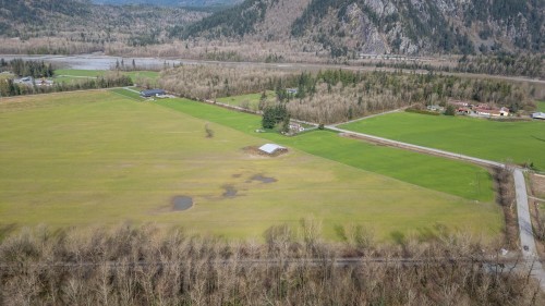 59280 St Elmo Road, Hope, BC 
