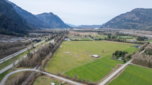 59280 St Elmo Road, Hope, BC 