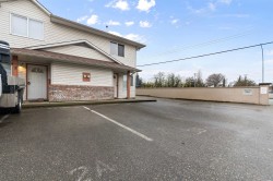 1-9206 Corbould Street Chilliwack, BC V2P 4A5