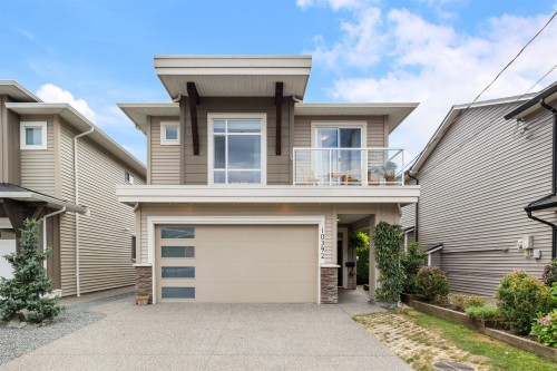10392 Wedgewood Drive, Chilliwack, BC - Outdoor With Facade
