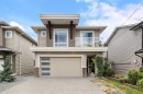 10392 Wedgewood Drive, Chilliwack, BC  - Outdoor With Facade 