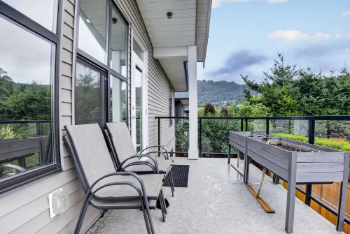7-5665 Promontory Road, Chilliwack, BC - Outdoor With Exterior