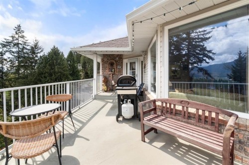 47360 Mountain Park Drive, Chilliwack, BC - Outdoor With Deck Patio Veranda With Exterior