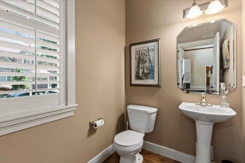 5801 Shawnigan Drive, Chilliwack, BC - Indoor Photo Showing Bathroom