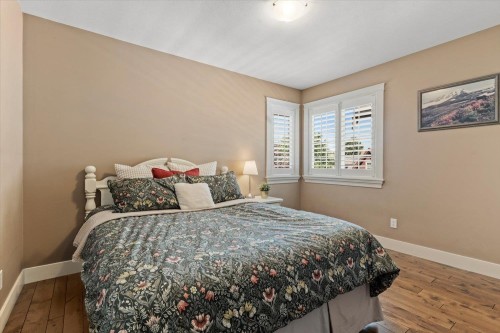 5801 Shawnigan Drive, Chilliwack, BC - Indoor Photo Showing Bedroom