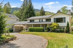 459 Naismith Avenue Harrison Hot Springs, BC V0M 1K0