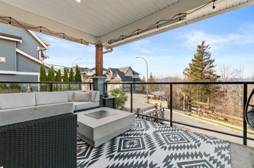 1-6262 Rexford Drive, Chilliwack, BC - Outdoor With Exterior