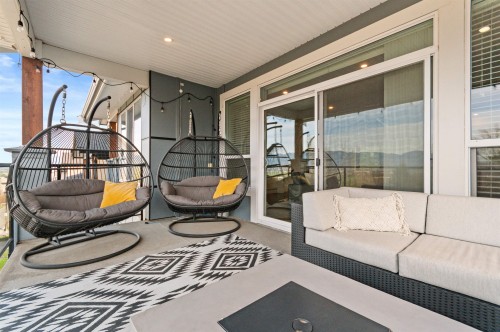 1-6262 Rexford Drive, Chilliwack, BC - Outdoor With Deck Patio Veranda