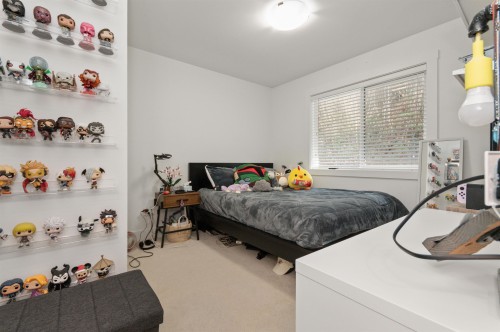 1-6262 Rexford Drive, Chilliwack, BC - Indoor Photo Showing Bedroom