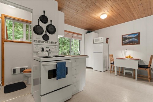 5123 Paulsen Road W, Chilliwack, BC - Indoor