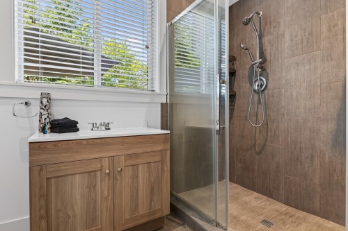 3-10166 Williams Road, Chilliwack, BC - Indoor Photo Showing Bathroom