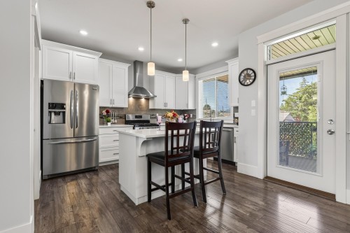 3-10166 Williams Road, Chilliwack, BC - Indoor Photo Showing Kitchen With Upgraded Kitchen