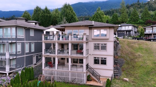 125-51075 Falls Court, Chilliwack, BC - Outdoor