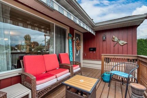 8668 Coventry Place, Chilliwack, BC - Outdoor With Deck Patio Veranda With Exterior