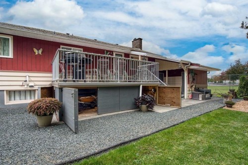 8668 Coventry Place, Chilliwack, BC - Outdoor