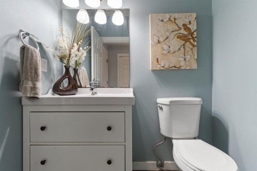 47345 Swallow Crescent, Chilliwack, BC - Indoor Photo Showing Bathroom