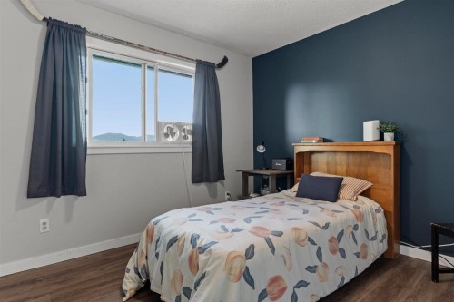 47345 Swallow Crescent, Chilliwack, BC - Indoor Photo Showing Bedroom