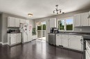 5633 Kathleen Drive, Chilliwack, BC  - Indoor Photo Showing Kitchen 