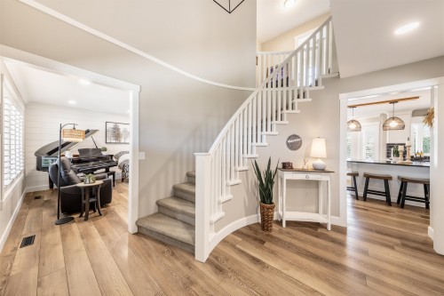 45736 Higginson Road, Chilliwack, BC - Indoor Photo Showing Other Room