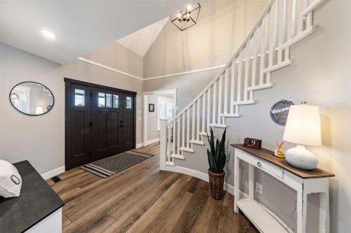 45736 Higginson Road, Chilliwack, BC - Indoor Photo Showing Other Room