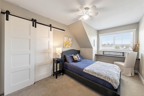 45736 Higginson Road, Chilliwack, BC - Indoor Photo Showing Bedroom