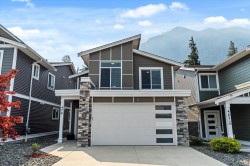 470 Fort Street Hope, BC V0X 1L4