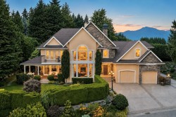 9953 Stonegate Place Chilliwack, BC V2P 7W9