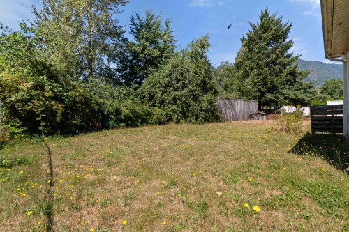 944 3Rd Avenue, Hope, BC - Outdoor