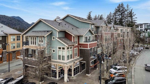 312-45530 Market Way  Chilliwack, BC V2R 0M5