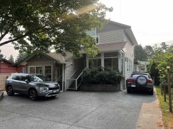 9478 Stanley Street Chilliwack, BC V2P 3Y1