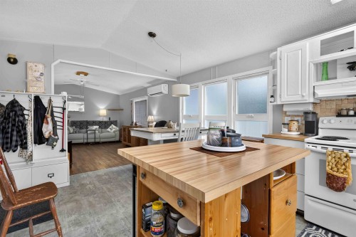 22-44565 Monte Vista Drive, Chilliwack, BC 