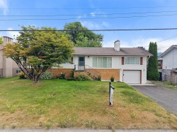 10059 Killarney Drive Chilliwack, BC V2P 5P7
