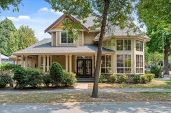 5877 Garrison Boulevard Chilliwack, BC V2R 5X8