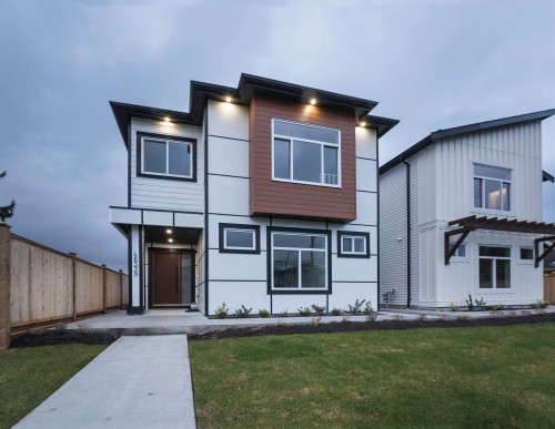 46339 Maple Avenue  Chilliwack, BC V2P 2J5