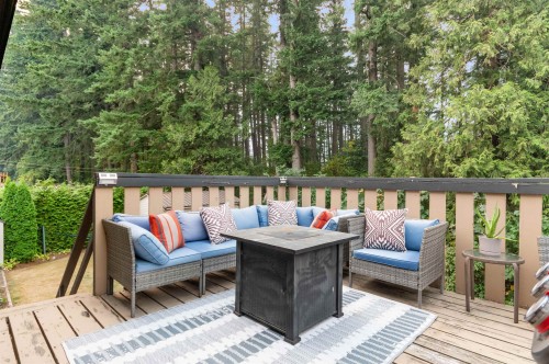 714 River Parade, Hope, BC - Outdoor With Deck Patio Veranda