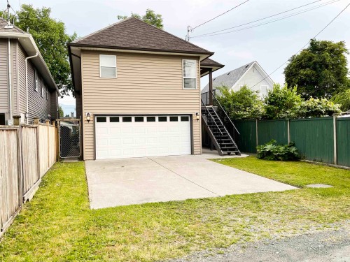 46151 Third Avenue, Chilliwack, BC - Outdoor