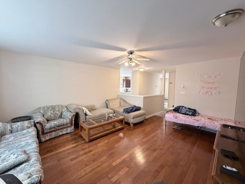46151 Third Avenue, Chilliwack, BC - Indoor