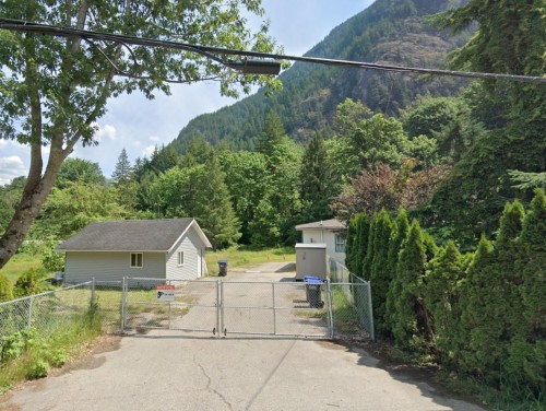 19978 Beacon Road, Hope, BC - Outdoor
